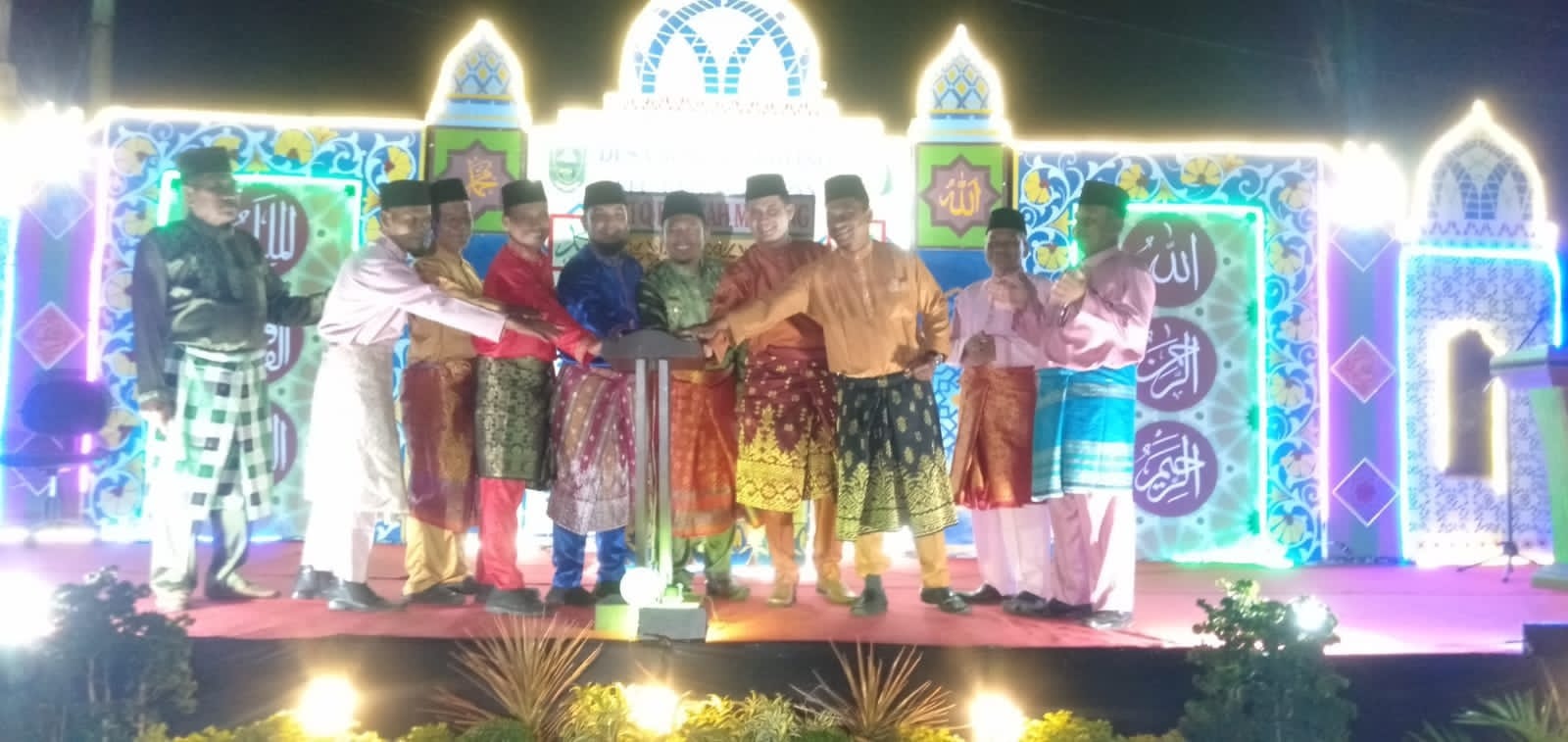Camat Bathin Solapan Buka MTQ Ke 3 Tingkat Desa Boncah Mahang