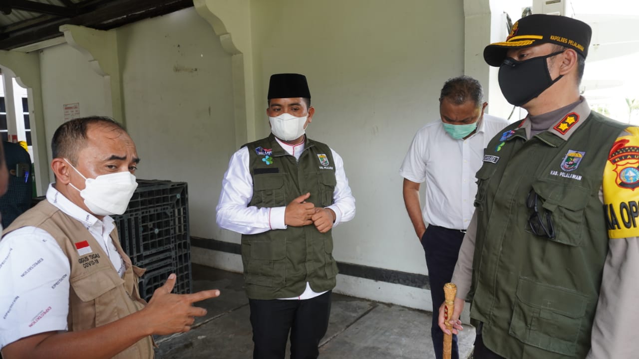 H Zukri dan Indra Wijatmiko, Tinjau Fasilitas Ruang Isolasi Penderita Covid19