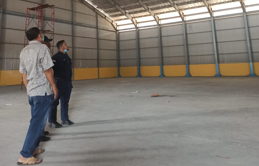 Plt Kepala Disdagtri Inhil Tinjau Gudang SRG