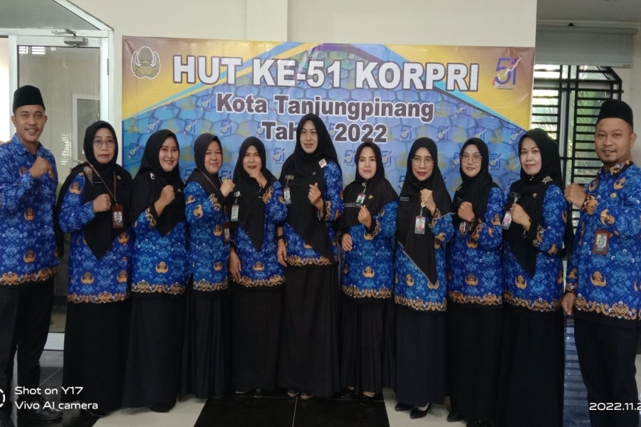 Disdik Kota Tanjungpinang Mengikuti Paduan Suara di HUT ke-51