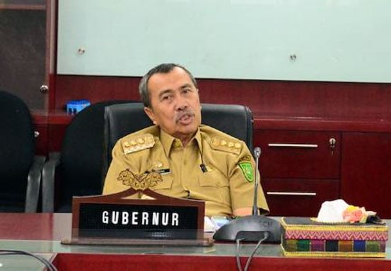Dua Pejabat Pelelawan Dilantik Gubri
