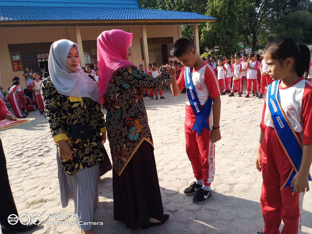 Deklarasi Sekolah Ramah Anak, SDN 025 Teluk Binjai Gelar Sehari Belajar di Luar Kelas