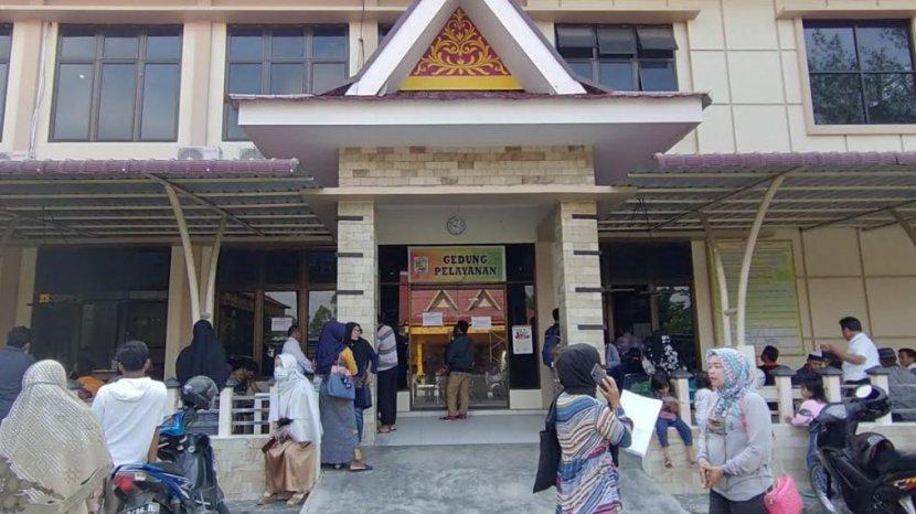 Disdukcapil Pelalawan Buka Kembali Pelayanan