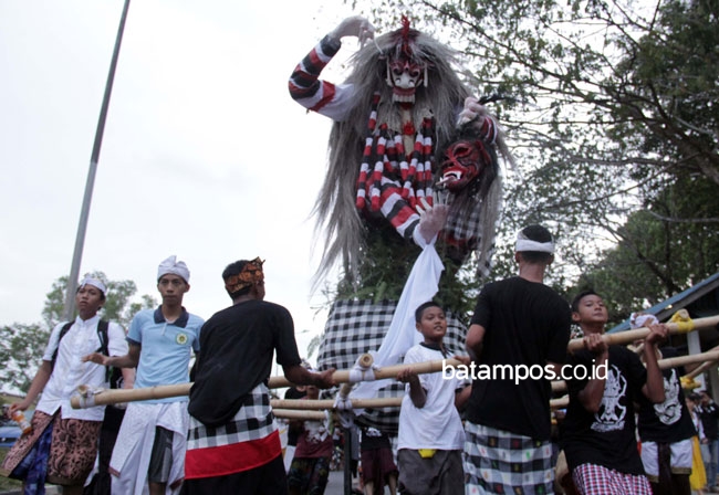 Ribuan Umat Hindu Batam Gelar Tawur Agung Kesanga