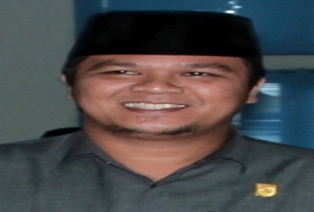 DPRD Meyayangkan Sikap Pemkab Kuansing Berhentikan Semua Honorer