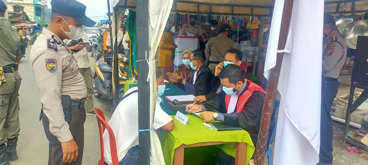 Sembilan Pelanggar Protkes Covid-19 di Tembilahan Disidang Ditempat