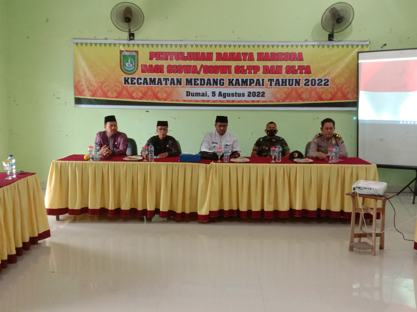 Sosialisasi Anti Narkoba di Kecamatan Medang Kampai Turut Dihadiri Oleh Danramil 04