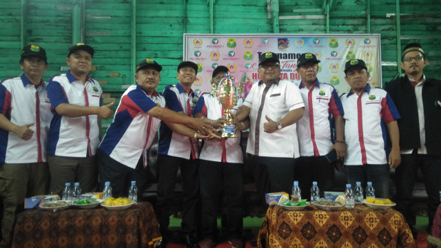Turnamen Bulutangkis Sempena HUT Kota Dumai ke 20 Resmi Digelar