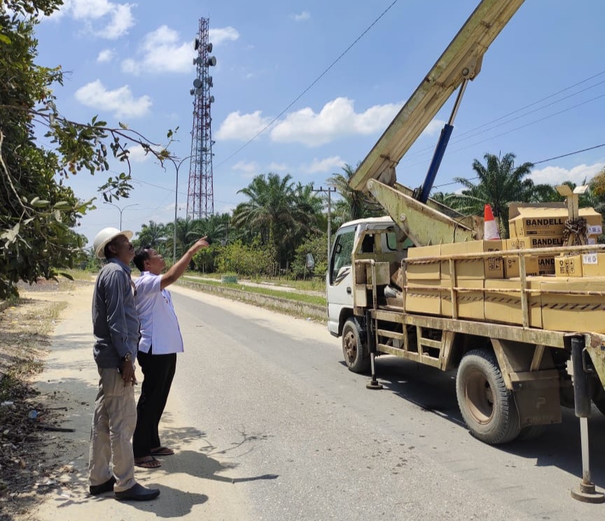 Wabup Rohil H Sulaiman Cek Penerangan Lampu Jalan