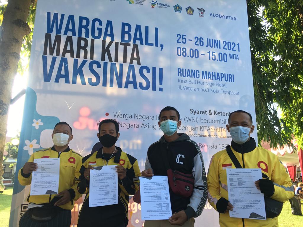 Maxim Bali Gelar Vaksinasi