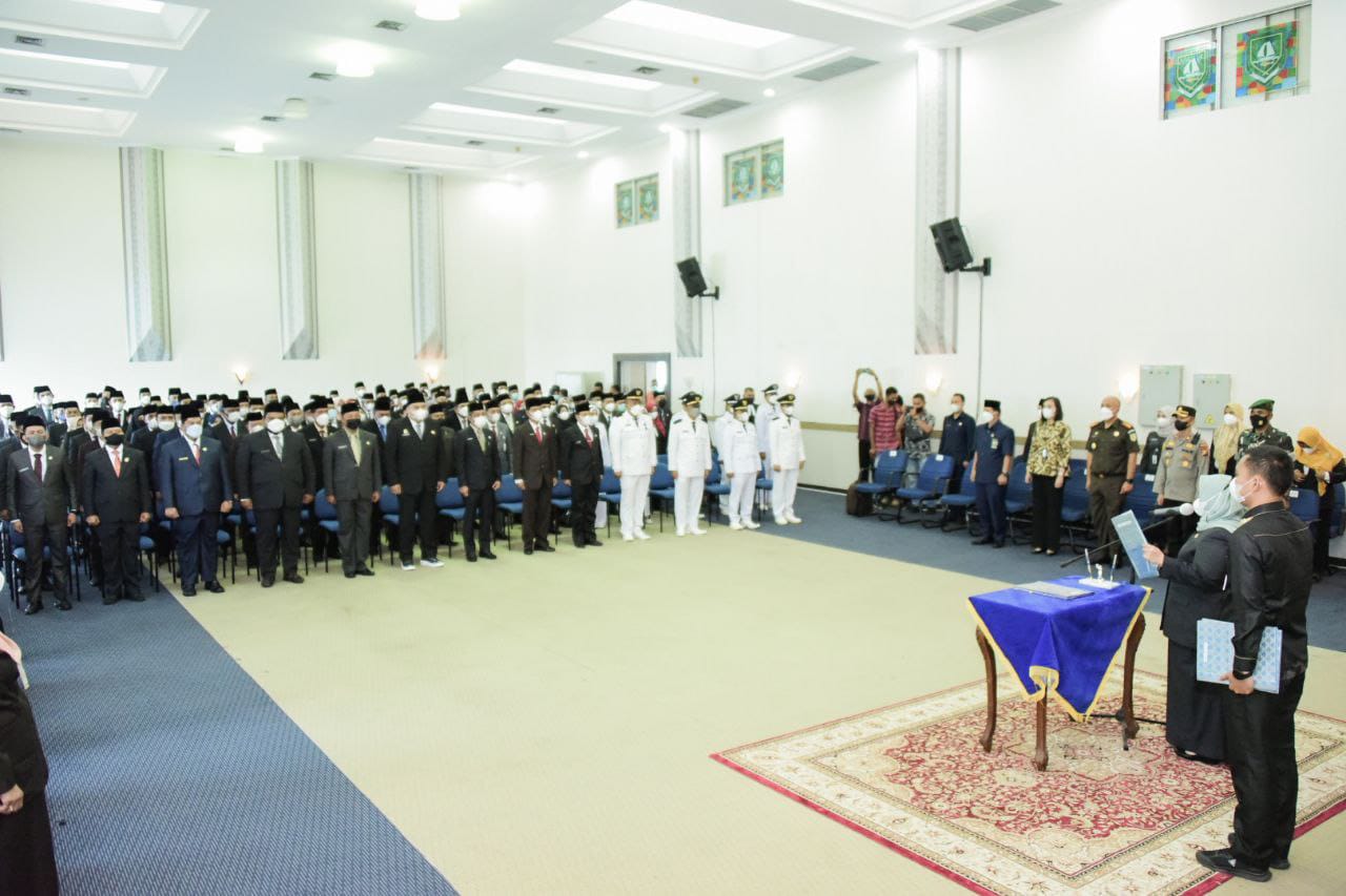 Bupati Bengkalis Lantik 9 Pejabat PPTP, 4 Camat, 53 Administrator, dan 82 Pengawas