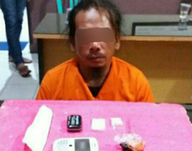 Miliki 2 Paket Sabu-sabu, Warga Inhil Ini Langsung Digari Aparat