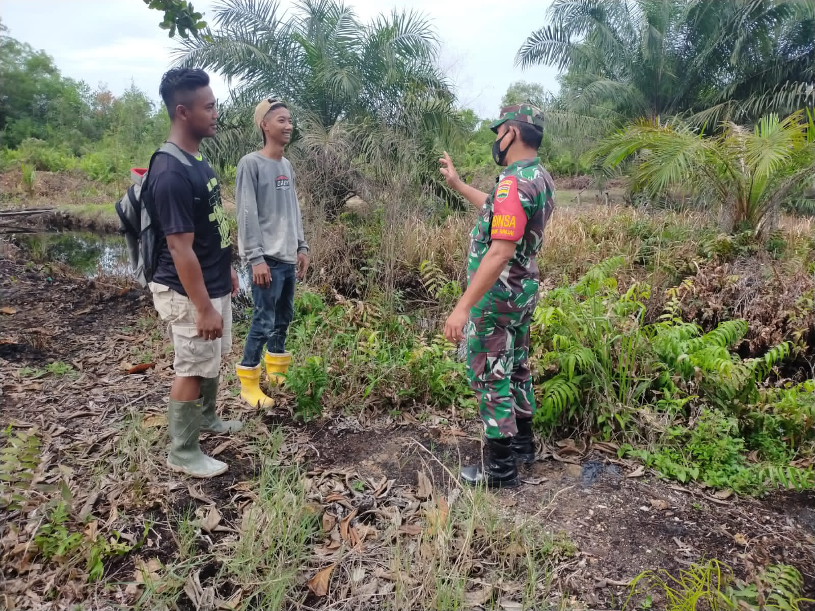 Sertu Arjuna Endar Ingatkan Masyarakat Mengenai Karhutla