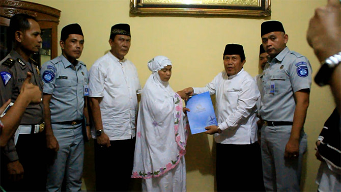 Pemkab Rohul dan Jasa Raharja Serahkan Santunan Korban Kecelakaan