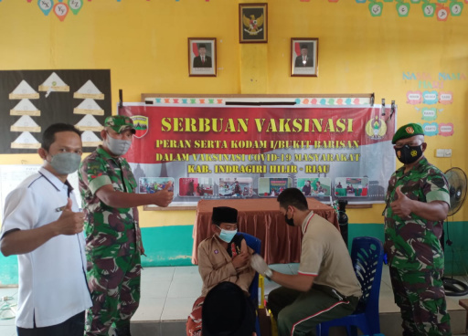 Kodim 0314/Inhil Fasilitasi Vaksinasi untuk Santri Ponpes Anwarul Ulum