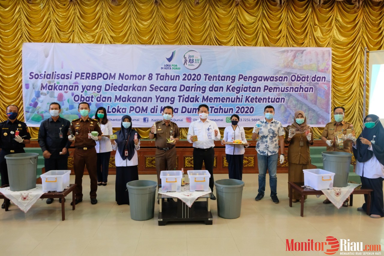 Loka POM Dumai Musnahkan Obat dan Makanan Tidak Memenuhi Syarat