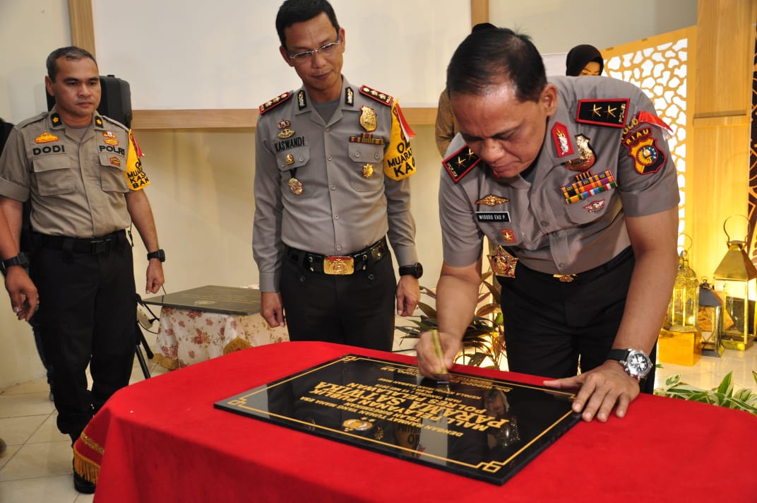Kapolda Riau Resmikan SPKT Polres Pelalawan, Sumbangan dari PT RAPP