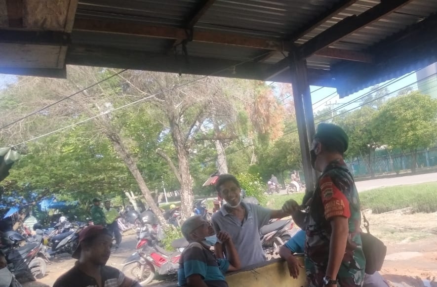 Cegah Penyebaran Virus Covid-19, Ini Yang Dilakukan Peltu Wawan