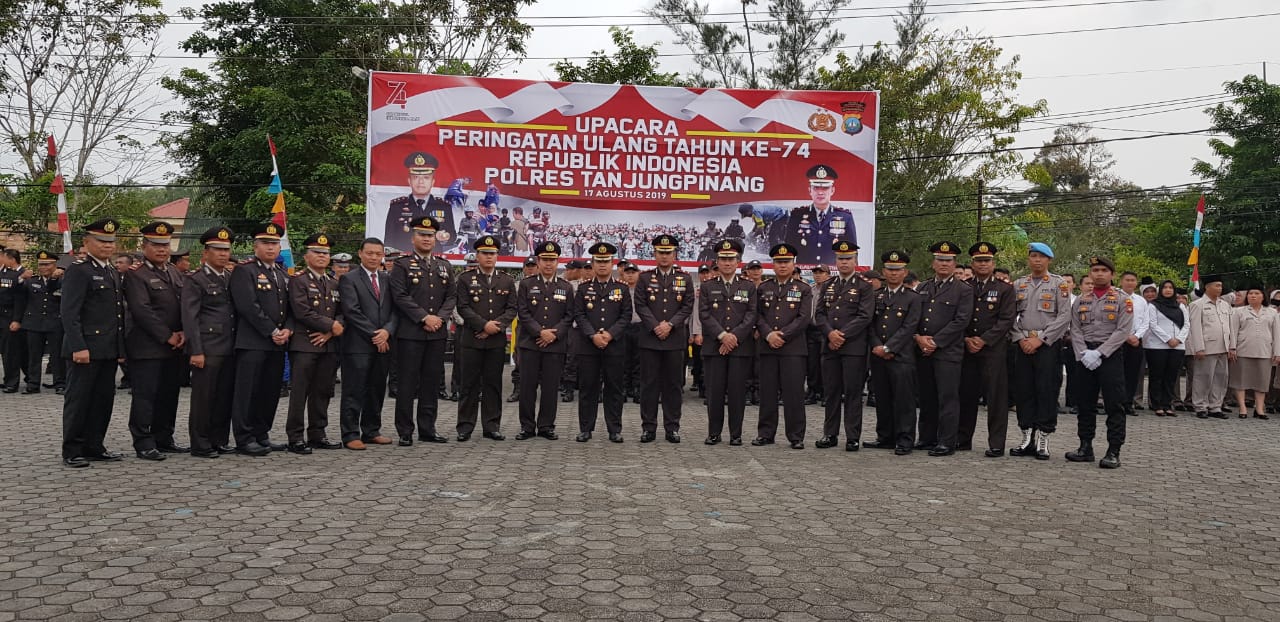 Polres Tanjungpinang Gelar Upacara HUT RI ke-74