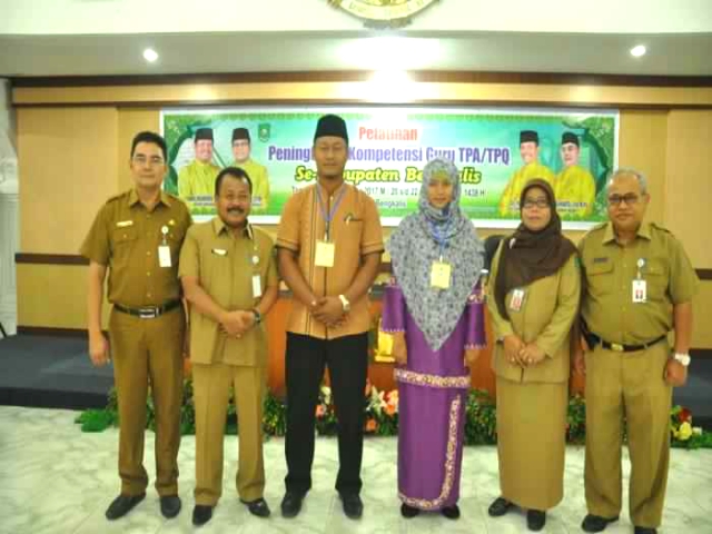 Bupati Bengkalis: Guru Ngaji Pahlawan, Berjasa Melestarikan Ayat-ayat Allah