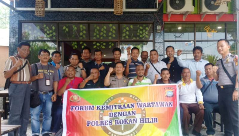 Polres Rohil Jalin Kemitraan Bersama Jurnalis Rohil Setiap Bulan