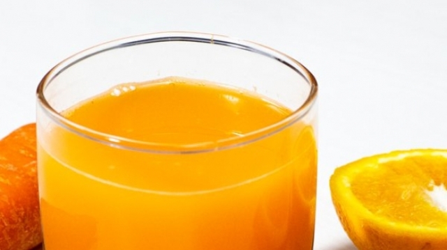 Pulihkan Stamina dengan Jus Wortel Jeruk saat Buka Puasa