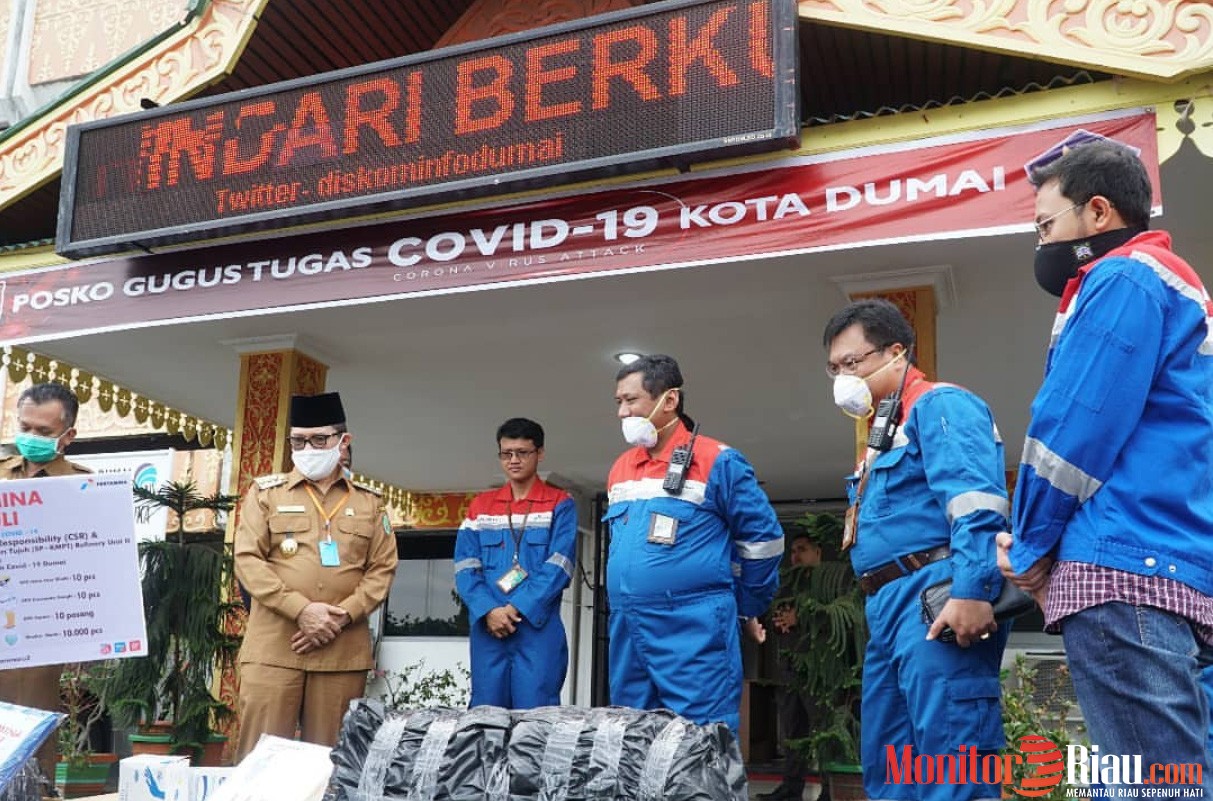 Pertamina Salurkan Bantuan APD ke Pemko Dumai