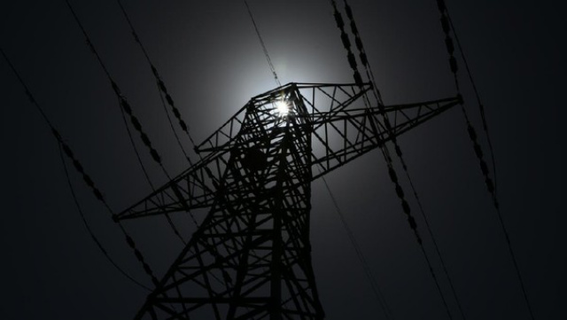 Listrik Padam Sejak Kemarin, Pelajar di Pelalawan Sulit Belajar