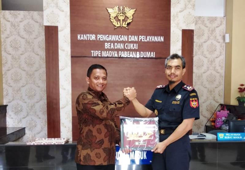 Pertemuan KADIN dan Bea Cukai Dumai, Bahas Peluang Ekspor UMKM