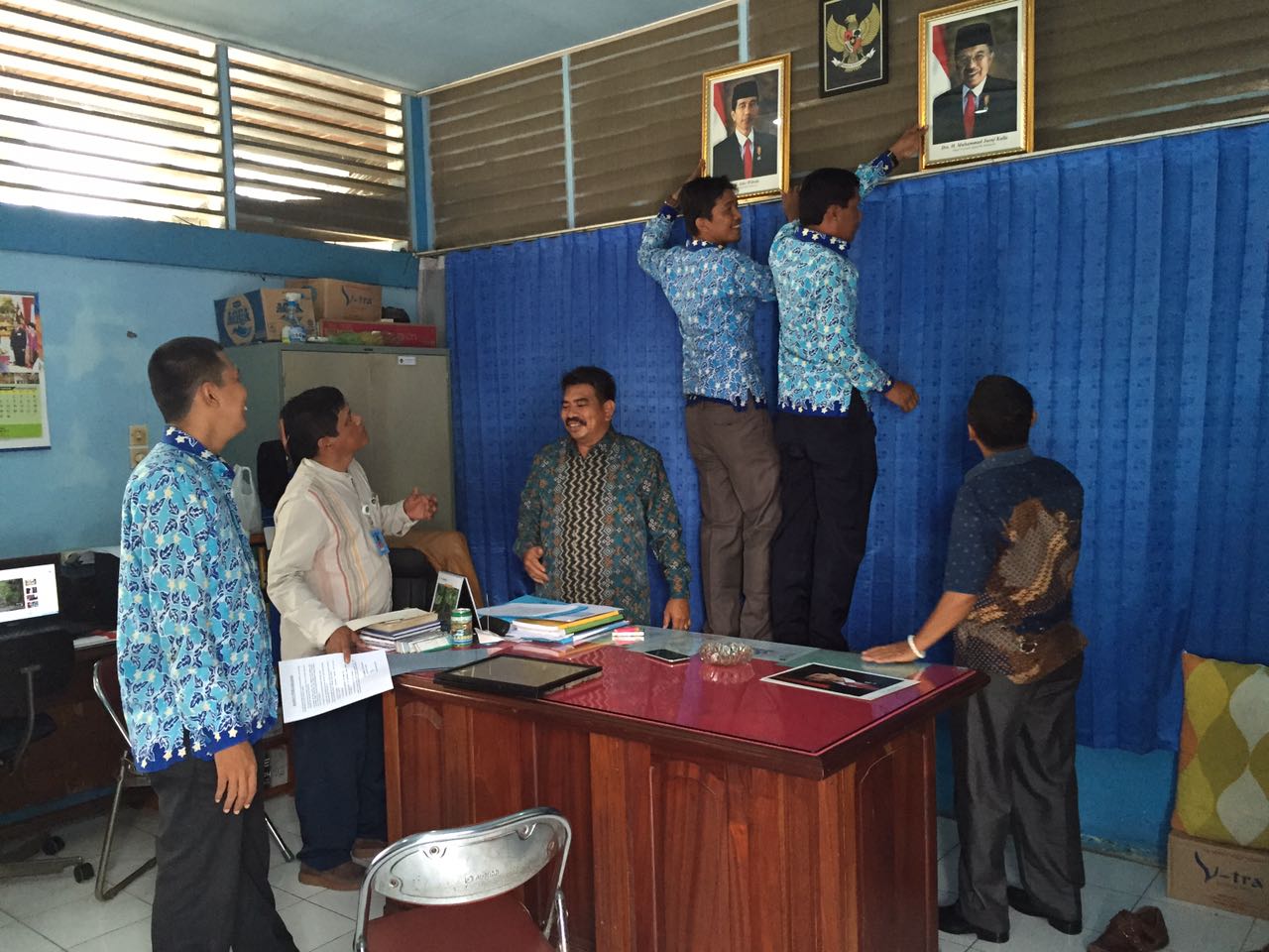Sigap, Foto Presiden Latar Belakang Warna Merah di Lapas Kelas II A Tembilahan Langsung Diturunkan