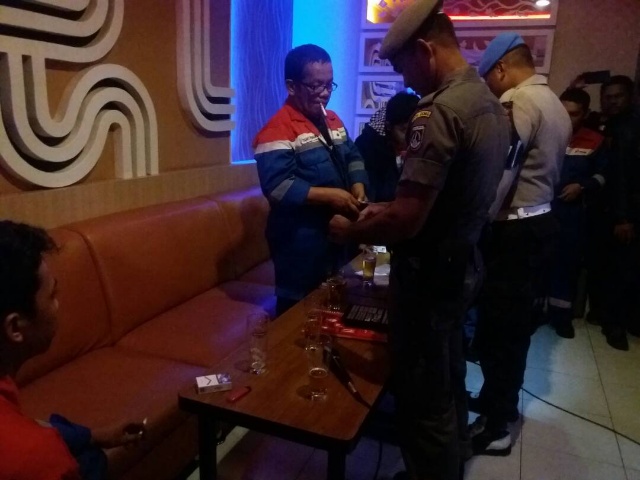 Asik Berpesta Miras, 5 Karyawan PT Pertamina Diperiksa