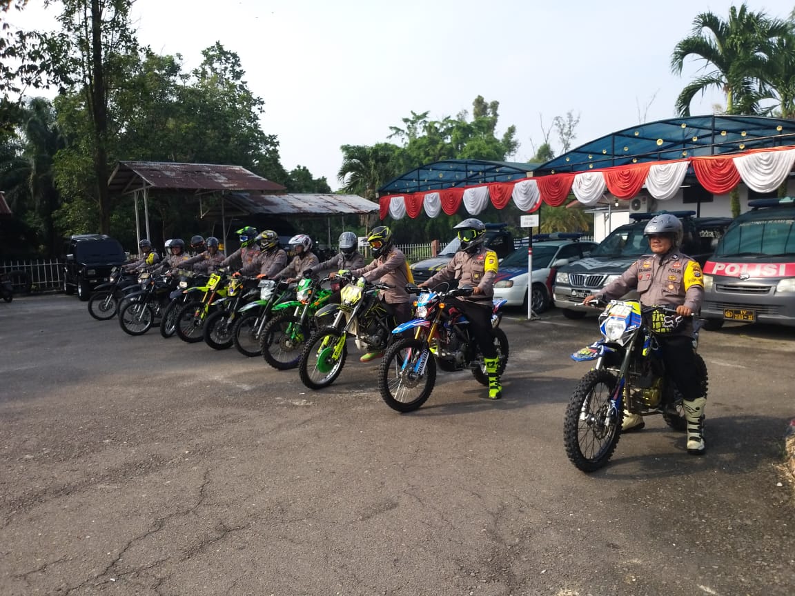 Tinjau  Karhutla, Polsek Mandau Gelar Trabas Motor Trail