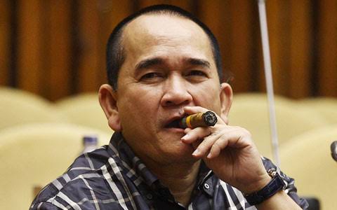 Ruhut: Kalau Perlu Aku Nginap di Rumah Warga DKI, Kenapa Harus Ahok
