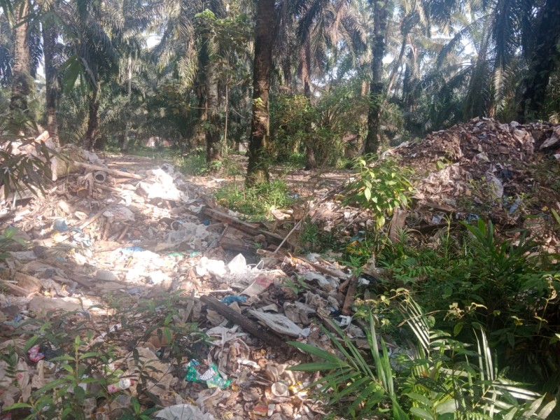 Warga RT 09 Tanjung Penyembal Kecewa Kampungnya jadi Penampungan Limbah PT STA Oil & FAST