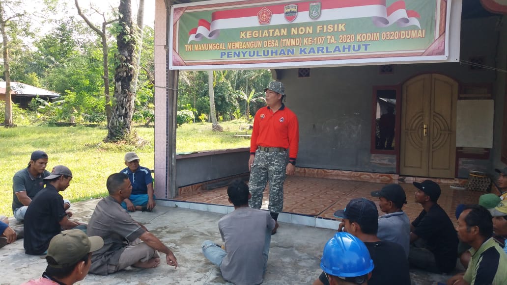 TMMD ke 107, Satgas Taja Penyuluhan Bahaya Karhutla