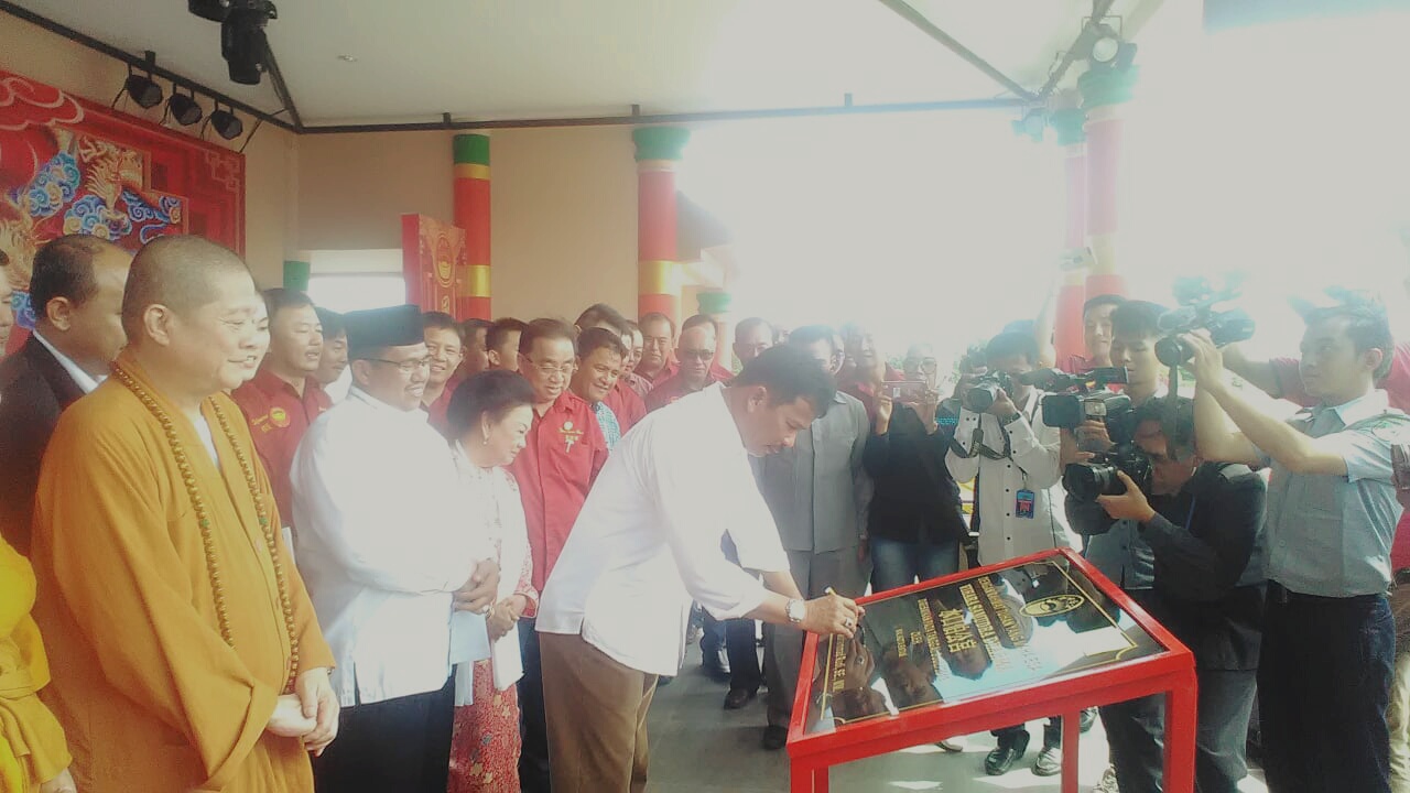 Walikota Batam Resmikan Vihara Samudra Dharma