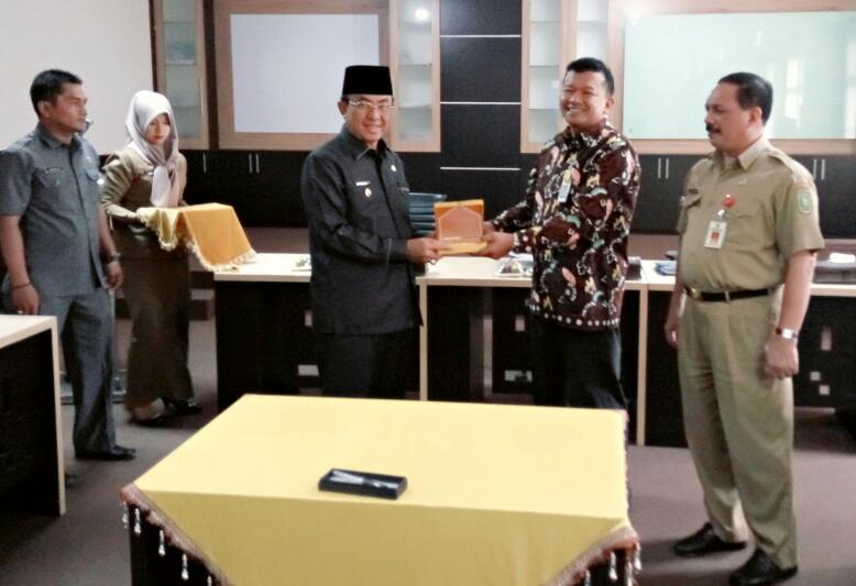 Bupati Inhil Tandatangani Nota Kesepahaman Dengan PT BTN KC Pekanbaru
