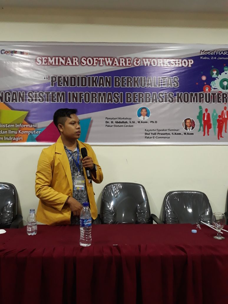 Seminar Software dan Workshop E-Learning Berlangsung Sukses