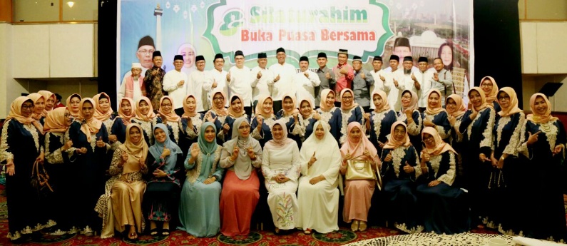 Pemkab Inhil Buka Puasa Bersama Masyarakat Inhil Di Jakarta