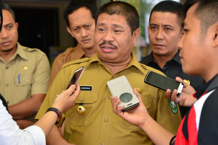 Amril Tinjau Kegiatan UN SMK di Mandau Pinggir