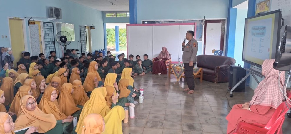 Perhatian Terhadap Generasi Muda, Polres Dumai Gelar Kegiatan Sosialisasi Bahaya Gadget dan Narkoba