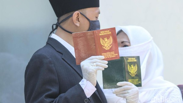 Sambut New Normal, Kemenag Godok Aturan Akad Nikah Digelar di Luar KUA