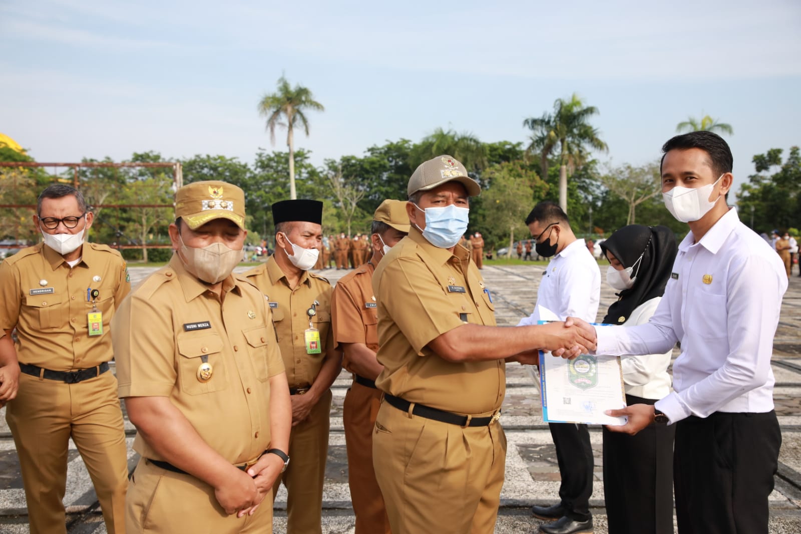 Bupati Serahkan SK CPNS, Alfedri ; ASN Harus Berkontribusi Untuk Daerah