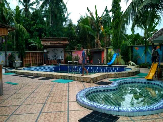 Pemilik Kolam Renang Sebut Air Kolam Terkontaminasi 