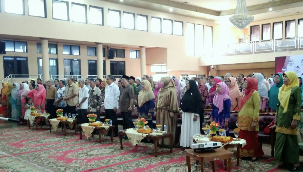 Sekda Riau Hadiri Reuni Akbar IKA SMAN 1 Tembilahan Hulu
