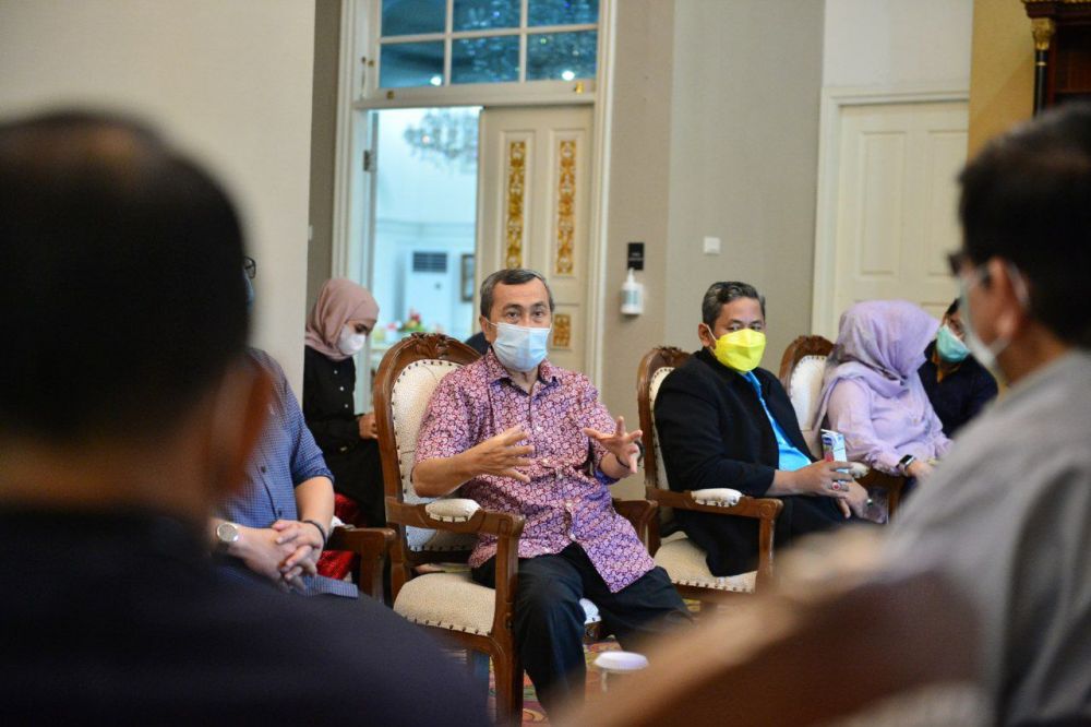 Demi Selamatkan Warga, Gubri Sebut Harus Penambahan Kapasitas Ruang Isolasi Covid-19