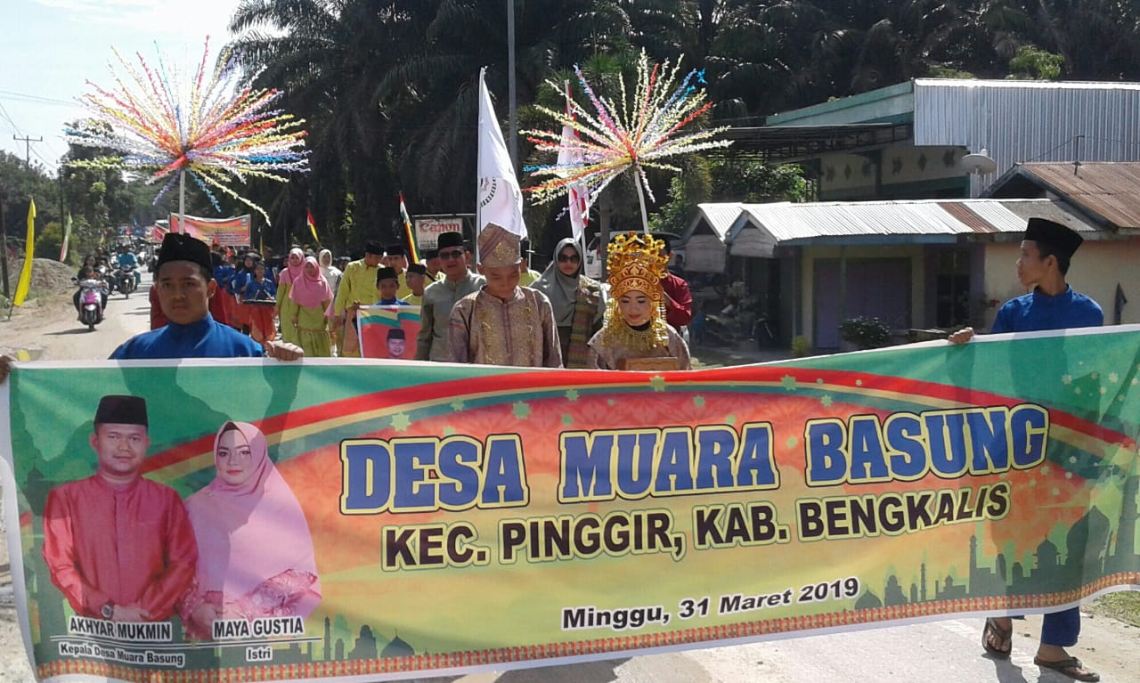 Muara Basung Turunkan 1300 Peserta Pawai MTQ Ke-16 Kecamatan Pinggir