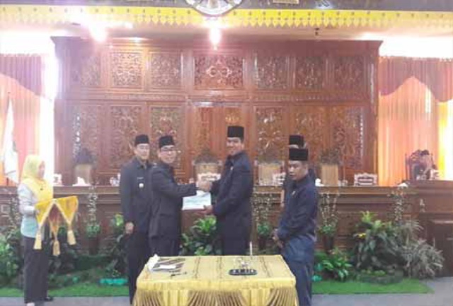 DPRD Sahkan RPJMD Kuansing 2016-2021