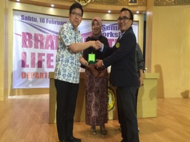 FKK UMJ Gelar Seminar Gaya Hidup Otak Sehat