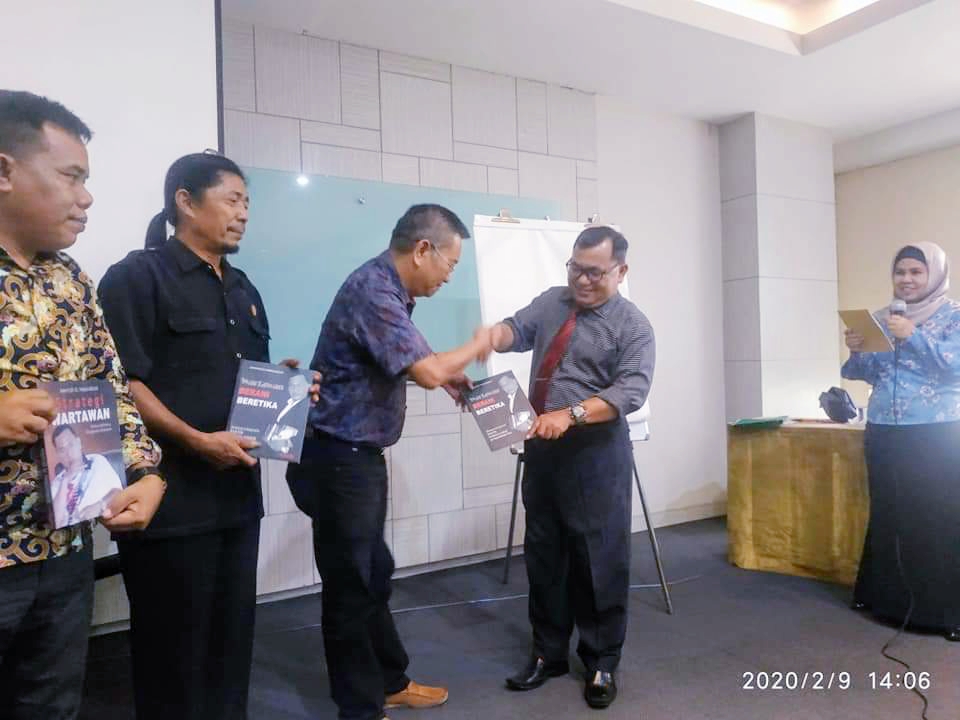 Tanpa Profesionalisme, Wartawan jadi 'Pengemis'